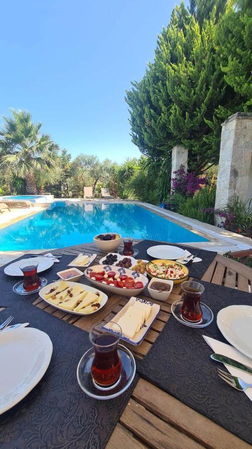 Hotel Bir Dem Urla Esterno foto