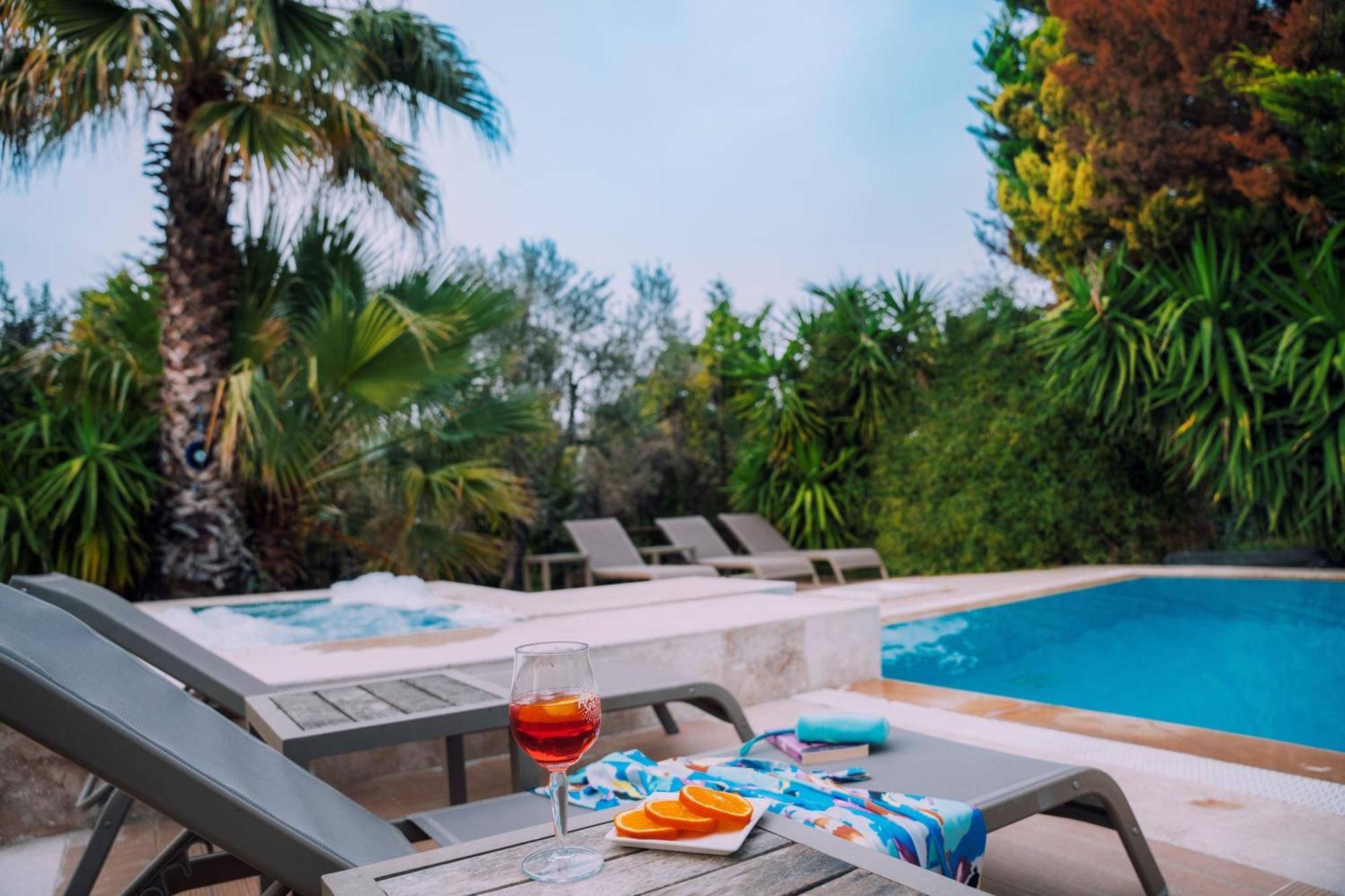 Hotel Bir Dem Urla Esterno foto